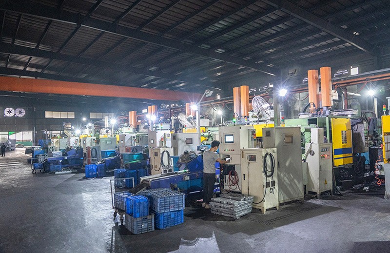 五金压铸业务线